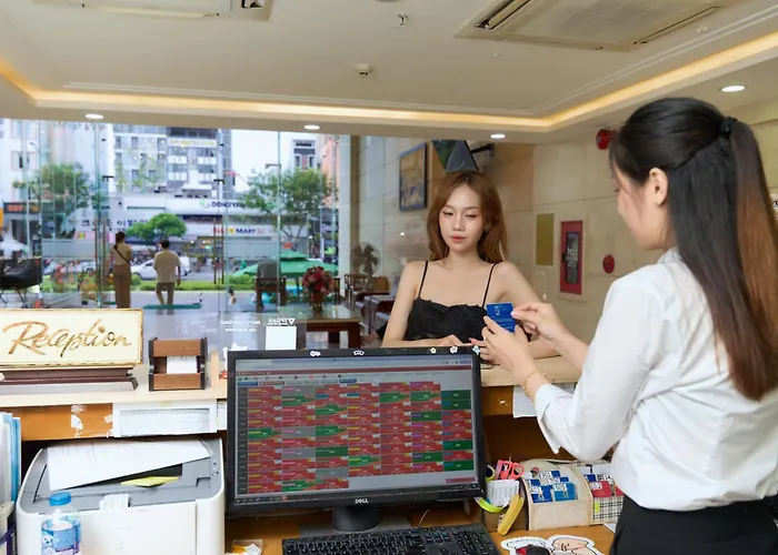 Merry Land Hotel Da Nang