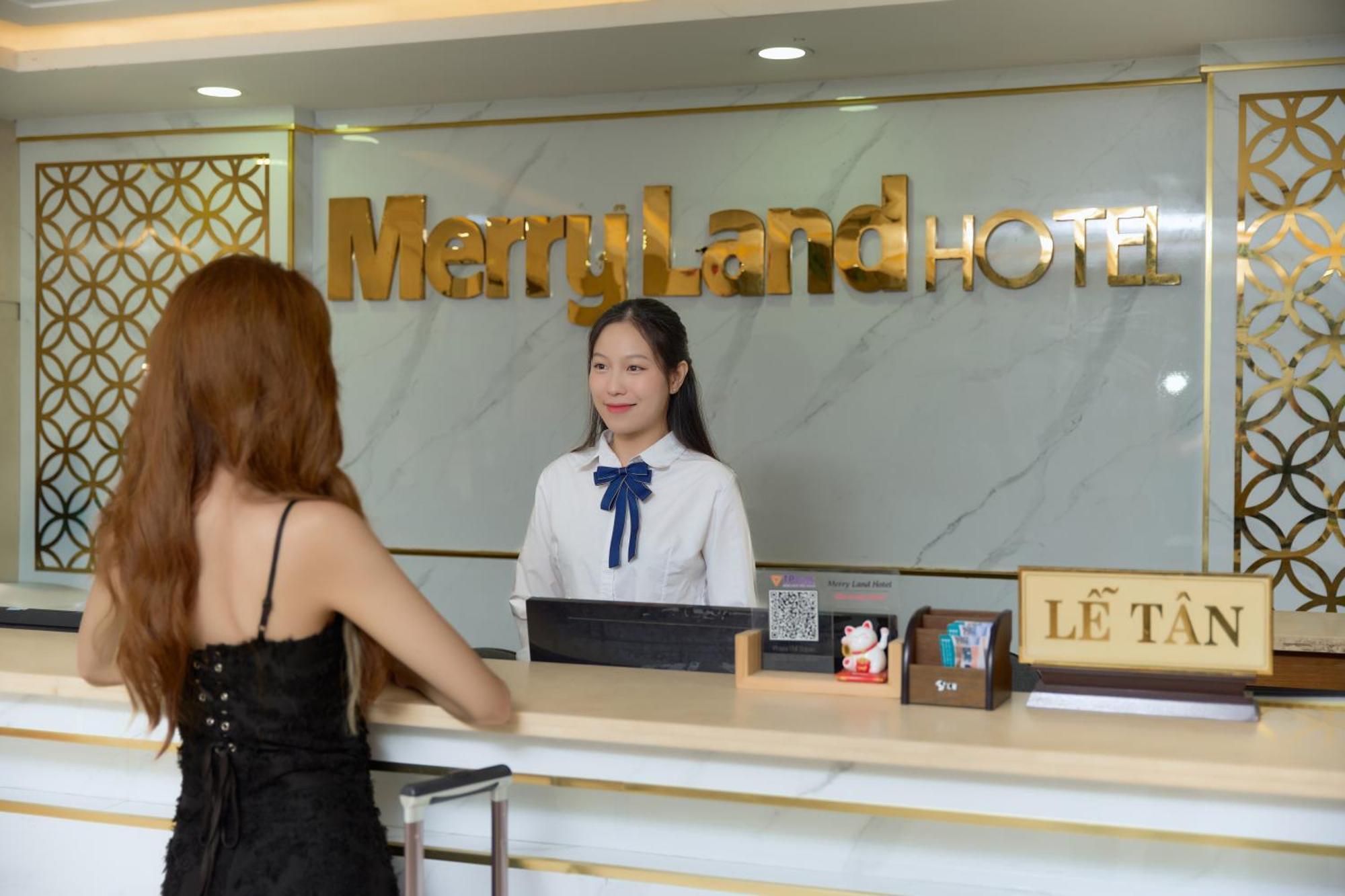 Merry Land 4* Đà Nẵng